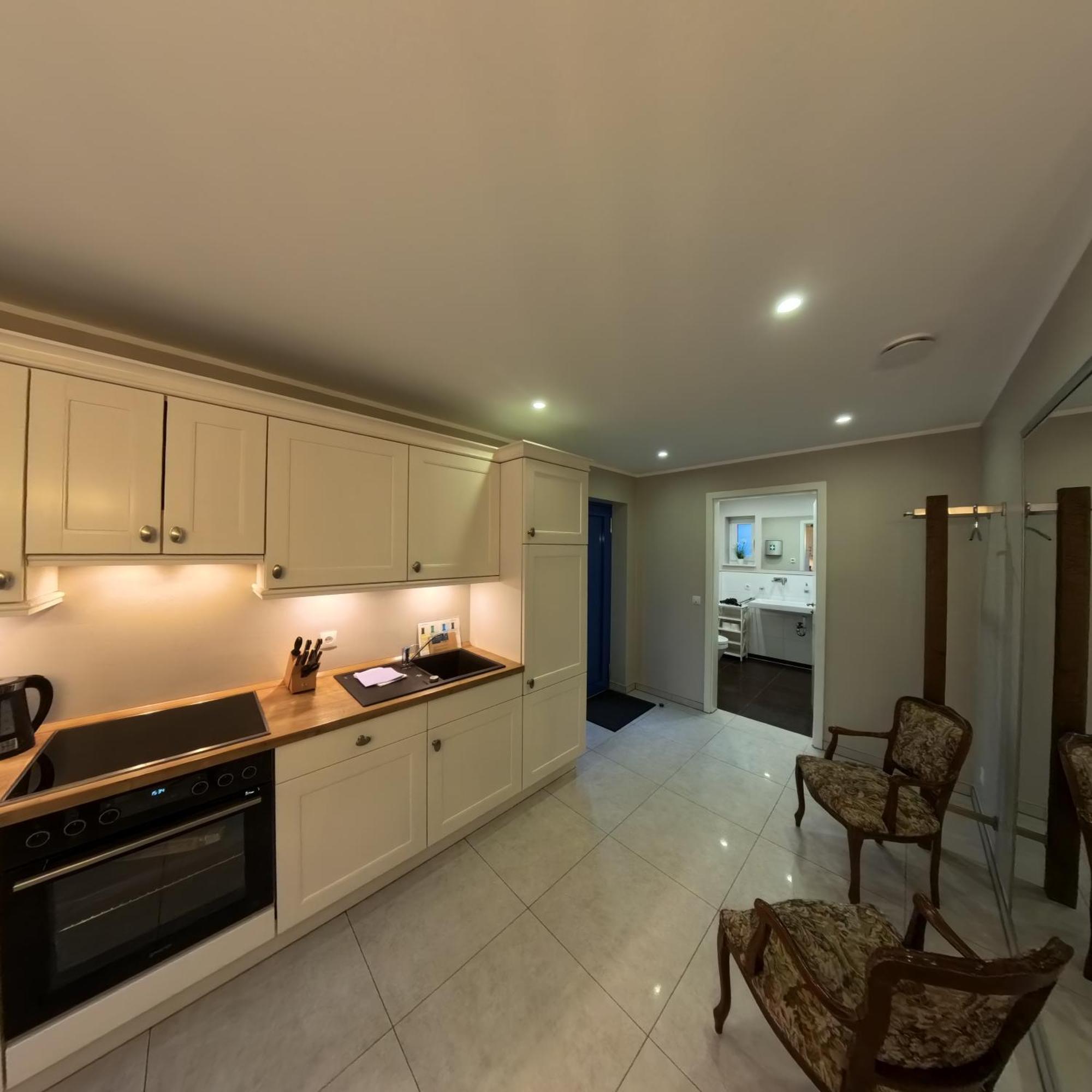 Eine Sehr Gemuetliche Erdgeschoss Wohnung Ihlow  ภายนอก รูปภาพ