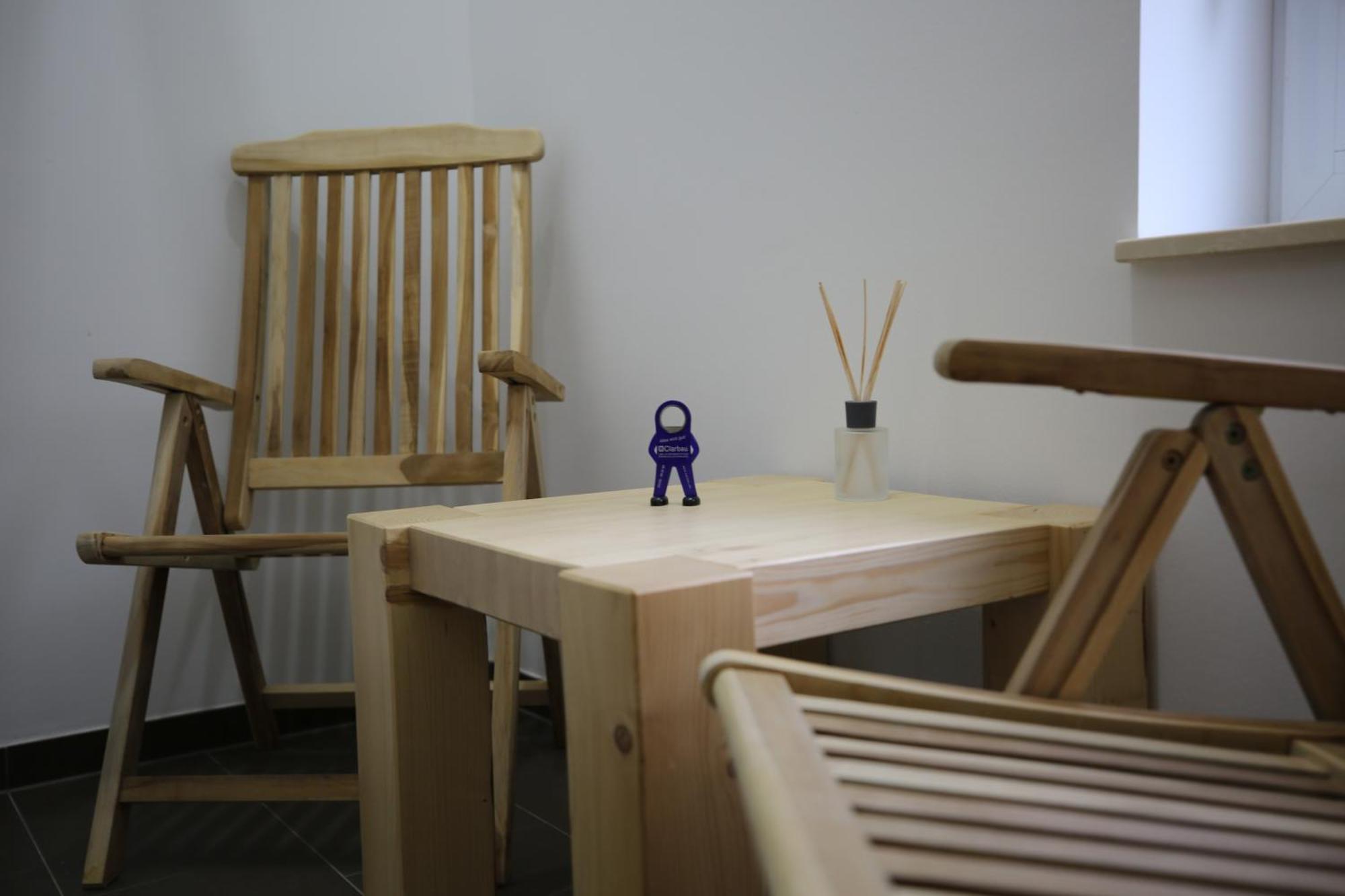 Eine Sehr Gemuetliche Erdgeschoss Wohnung Ihlow  ภายนอก รูปภาพ